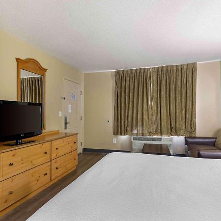 Extended Stay America Select Suites - Denver - Cherry Creek Exterior photo